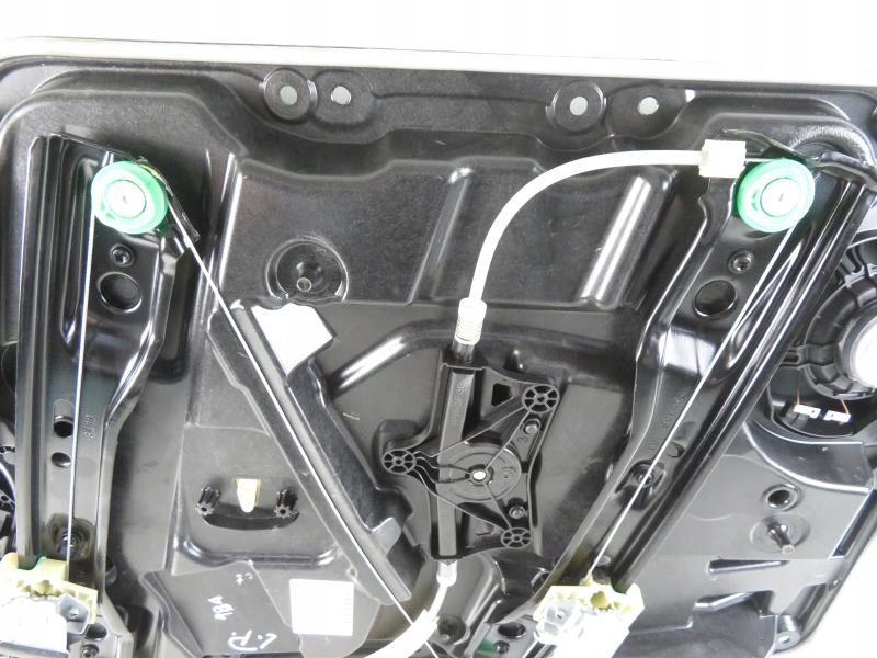 GEAM STÂNGA FATA INFINITI Q30 Product image