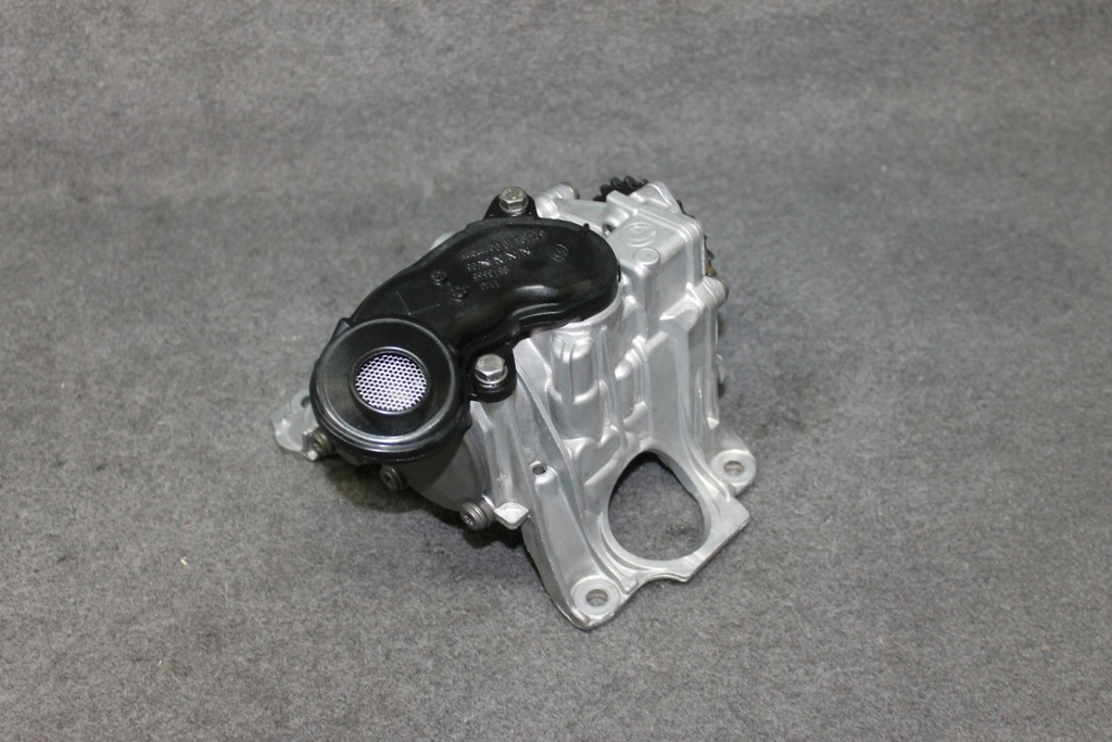 BMW MINI F56 F60 F40 F45 G30 G05 1.8D 2.0D 2.5D B47D20B B47C20B POMPA ULEI Product image