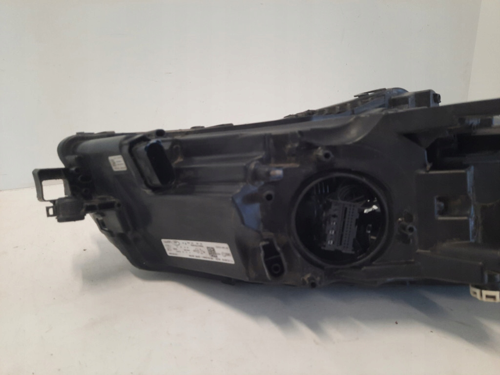 FAUR SKODA SUPERB III LIFT FULL LED LAMPĂ FAȚĂ STANGA 1150.203.0000 Product image