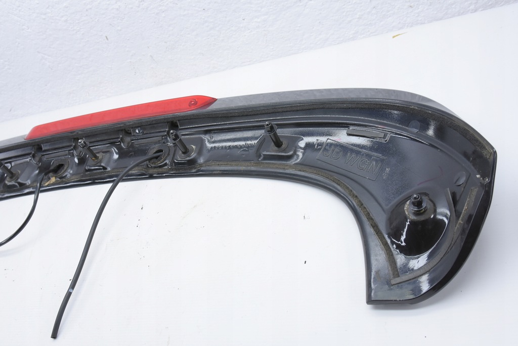 KIA CEED II 12-18 break eleron clapete spate +STOP BLACK Product image