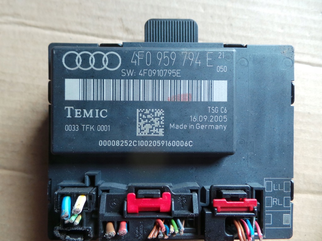Modul portiera spate dreapta Audi A6 C6 4F0959794E Product image