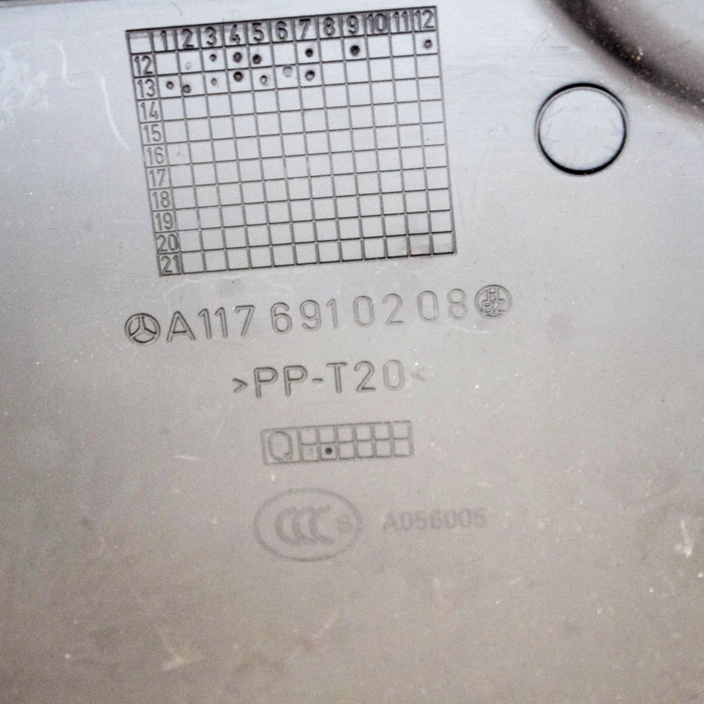 Mercedes-Benz CLA C117 X117 W117 2013 Coperta laterală dreaptă Post / B Product image