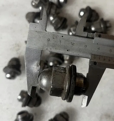 Piulițe roți M12x1,5 Mitsubishi Toyota jante din oțel aluminiu Product image