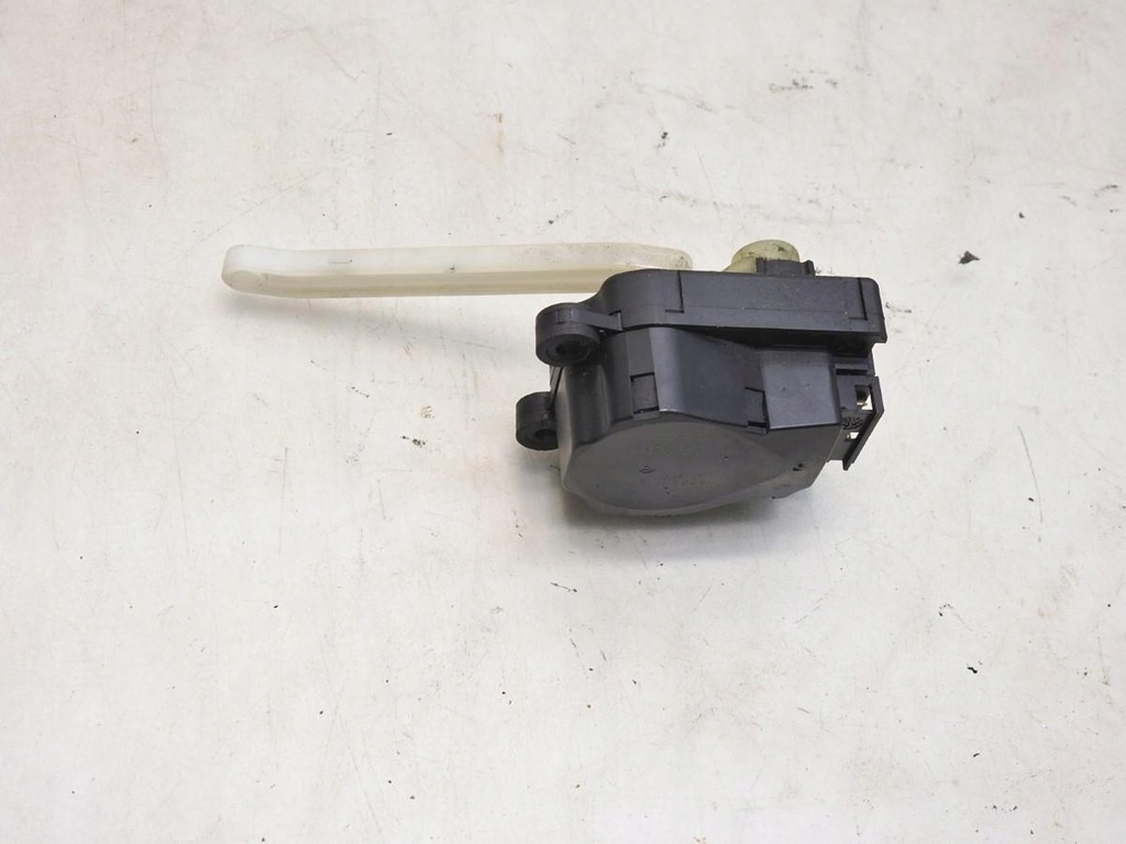 MOTOR INCALZIRE RENAULT LATITUDE EAI256 V8384001 Product image