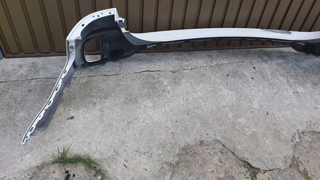 Kia Sorento II 2 Ridicați spatele barei de protecție din spate Product image