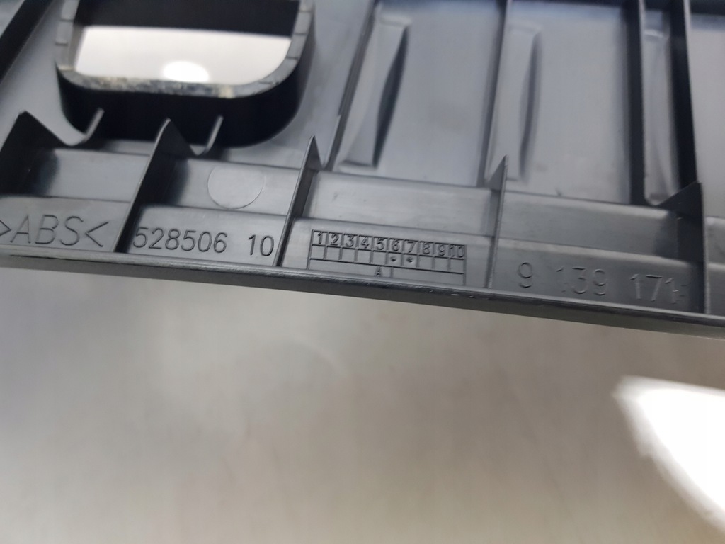 BMW 5 F07 GT CAPAC, BANDA PORGAI SPATE, PLASTIC 9139171 Product image