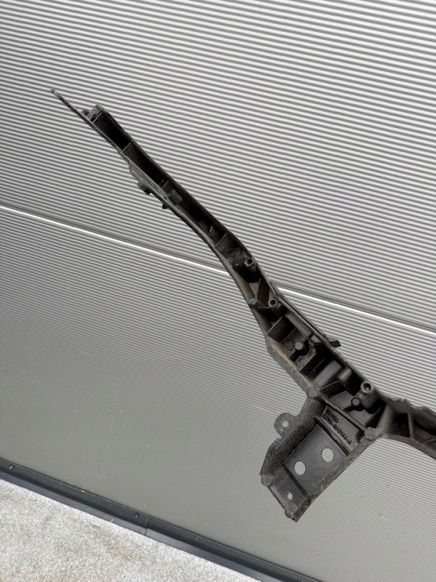 Față de armare a centurii frontale Jaguar Xe Product image