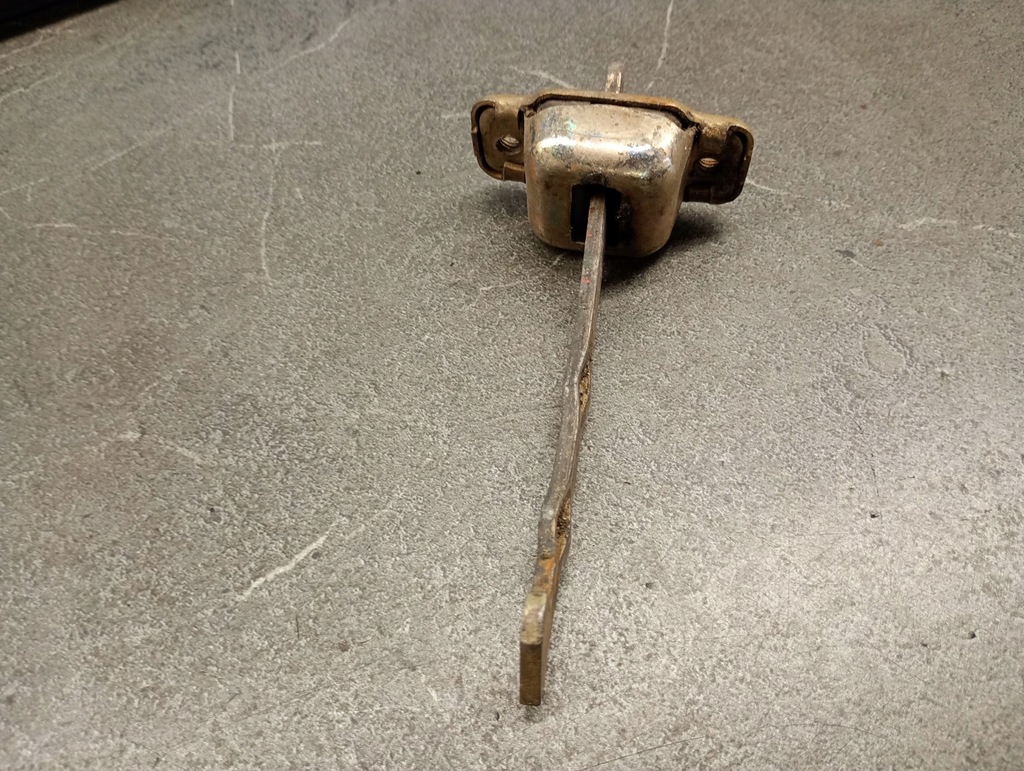 Limitatorul ușii Golf din față dreapta II Product image