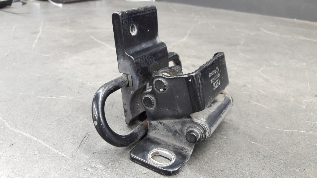4A0833412A DREPT HIME AUDI A6 AVANT (4A, C4) 2.5L Product image