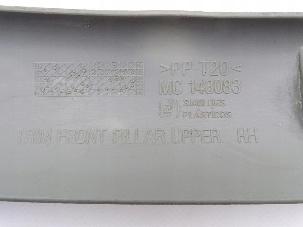 MITSUBISHI CANTER 96-05 CAPAC STÂLPI FAȚĂ DREAPTA MC148083 Product image