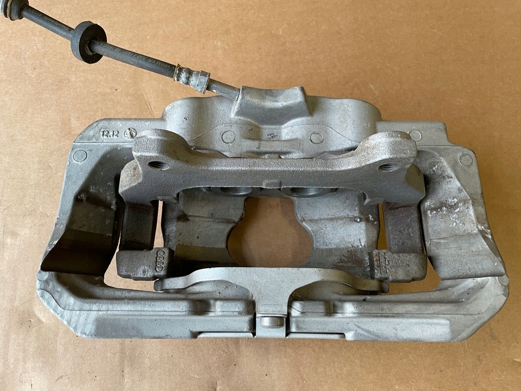 ETRIER DE FRANA AUDI A6 C7 DREAPTA FATA 3.0tfsi 32 Product image