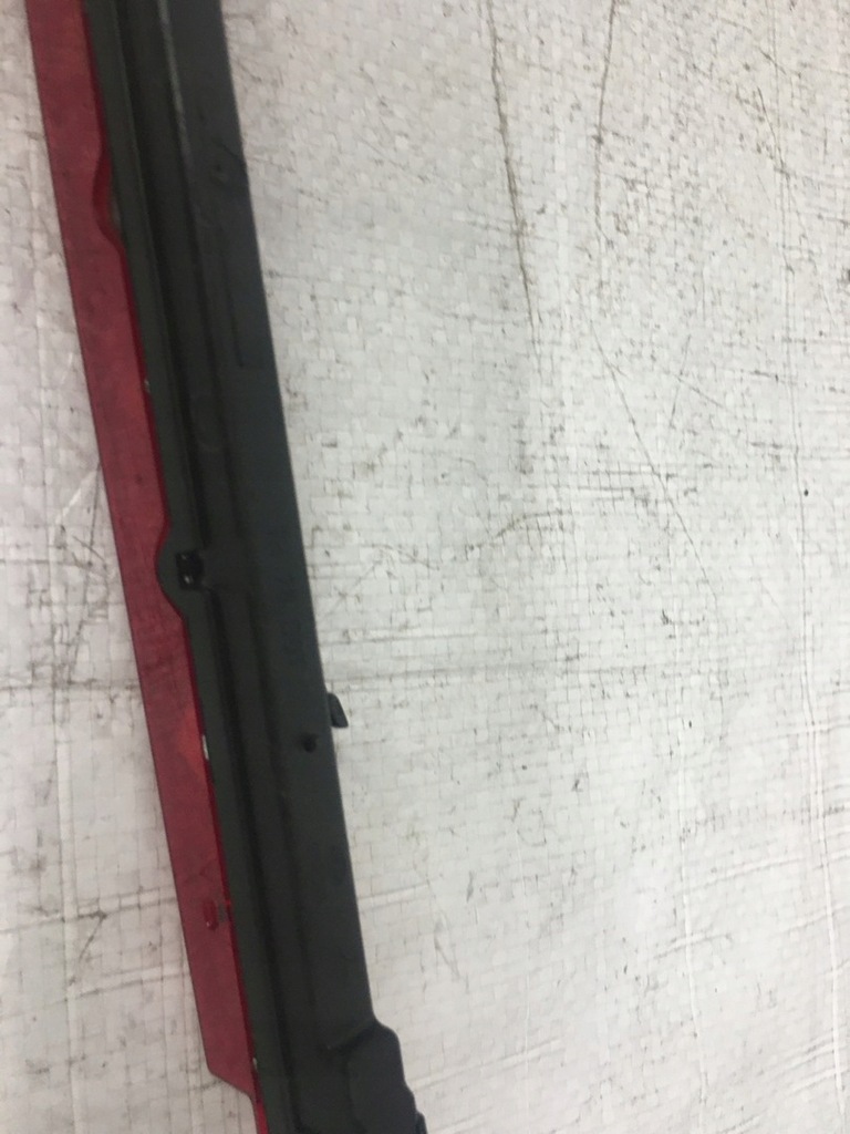 AUDI A4 B5 LAMPA A TREIA FRINA 8D9945097B Product image