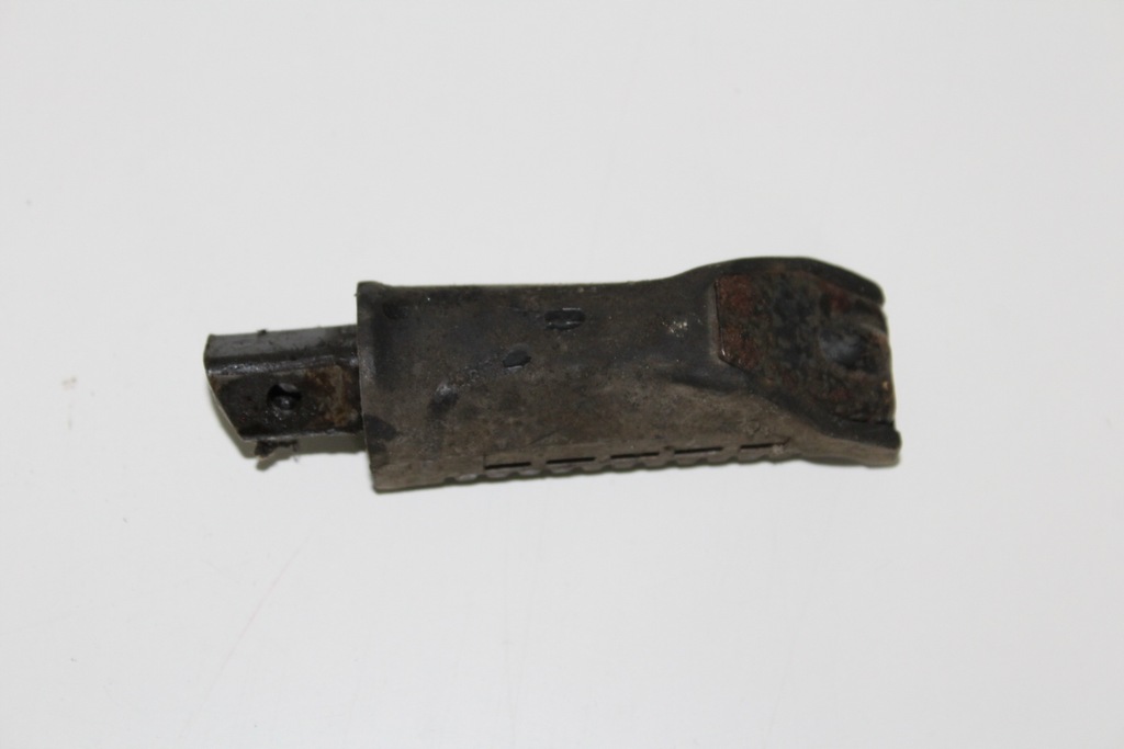 Suzuki GS 500 set de cuie montare suport pentru picioare Product image