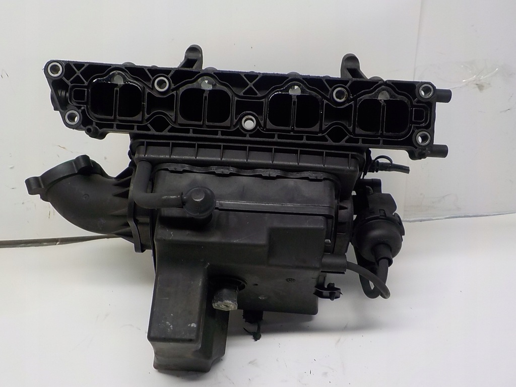 OPEL ASTRA H III 1.6 16V COLECTOR ADMISIUNE 55559368 Product image