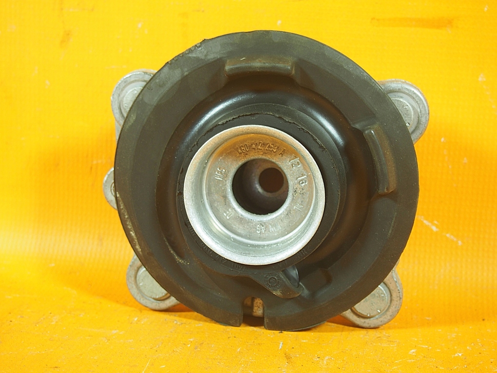 Rulment pentru suport amortizor Audi A7 4G LIFT 44KM 4g0412065c / 4g0412253a Product image