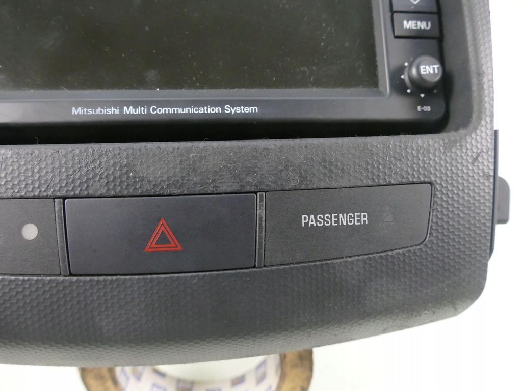 ECRAN MONITOR NAVIGARE RADIO PLAYER MITSUBISHI OUTLANDER II Product image