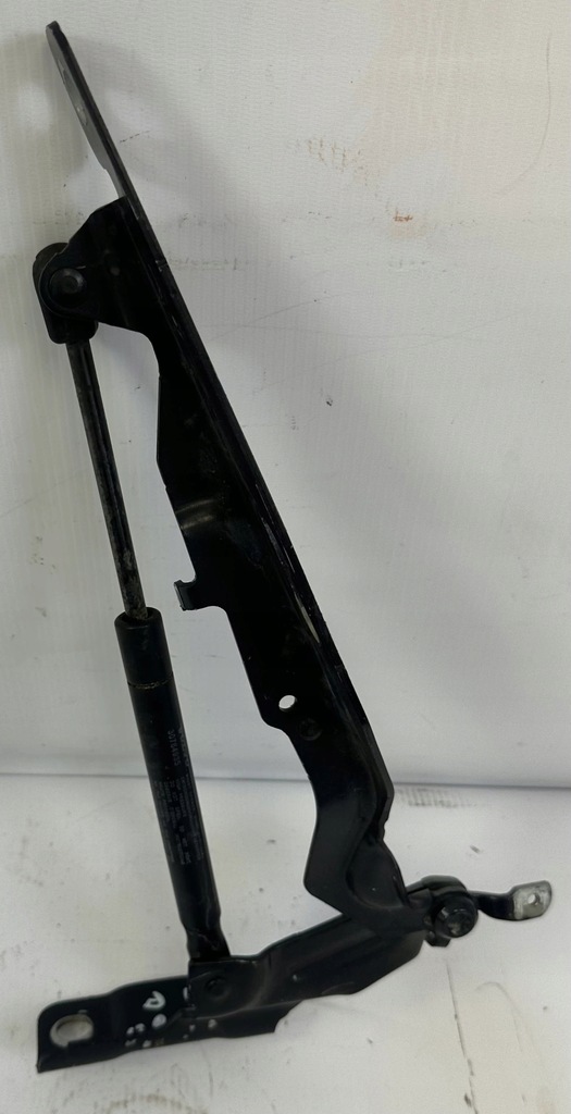 Balama capota dreapta 30779283 Volvo XC60 I 2.0 D3 2010 Product image