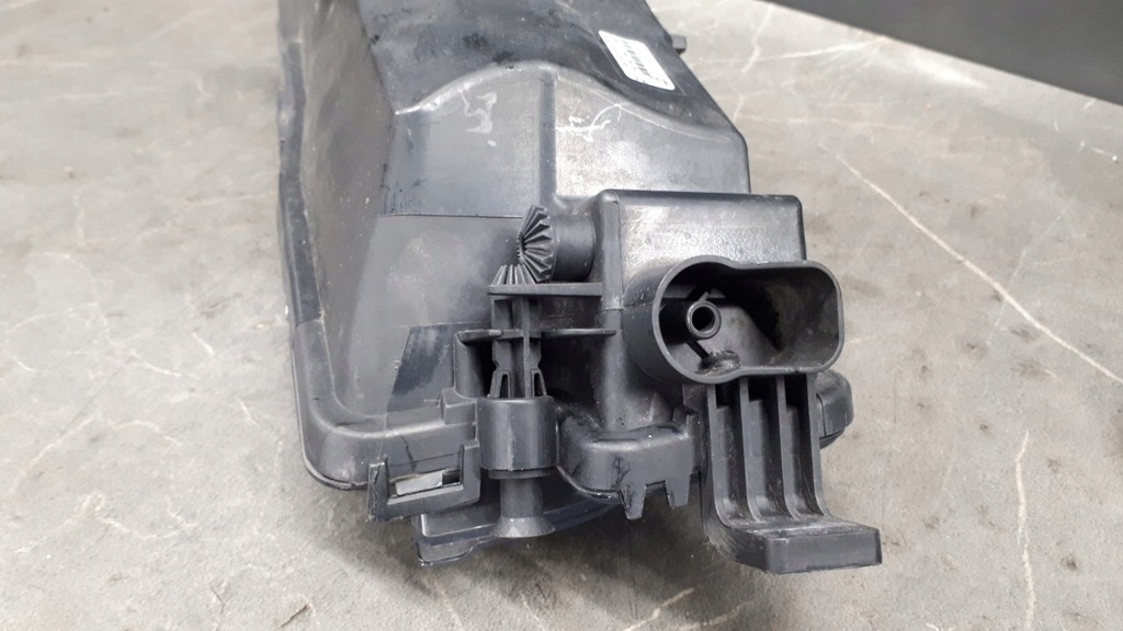 2K5941662B Halogen Dreptul VW Caddy III Lift Product image