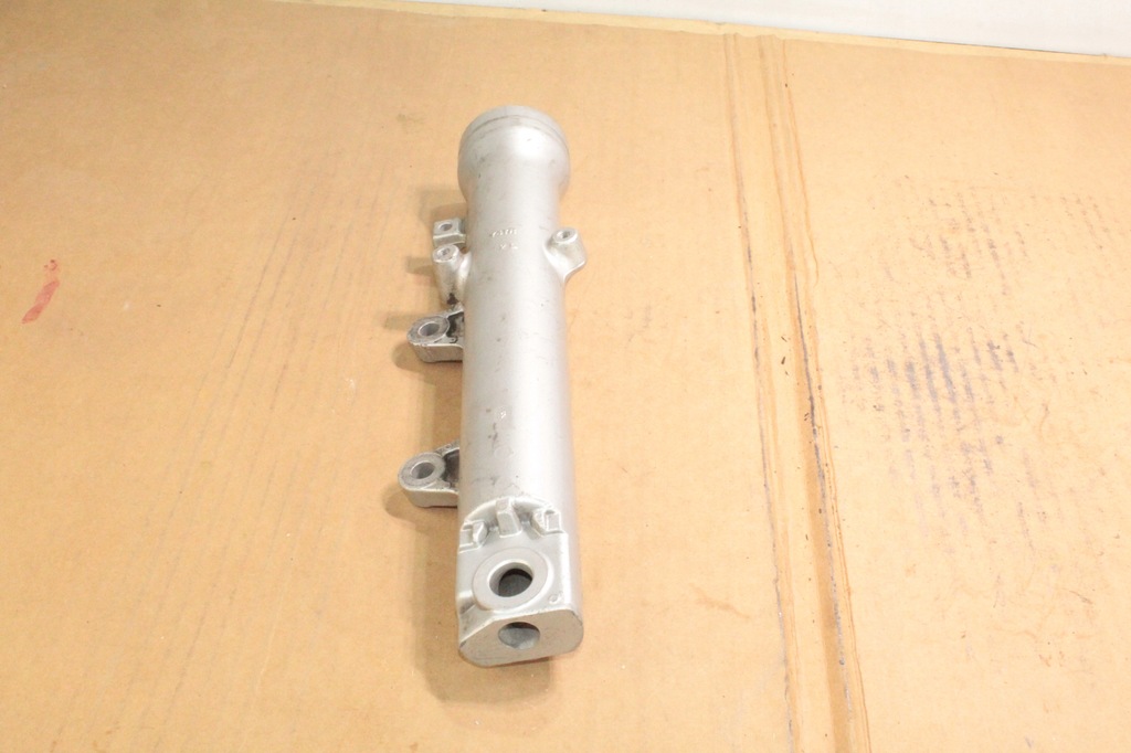 YAMAHA FZ600 02-03 SHIN STÂNGA Product image