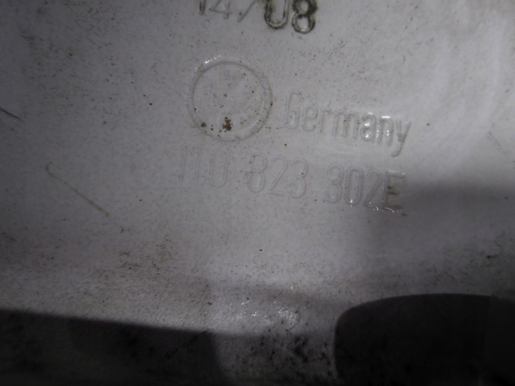 Volkswagen Caddy III 08R Masca Blasaj 1T0823302E Product image