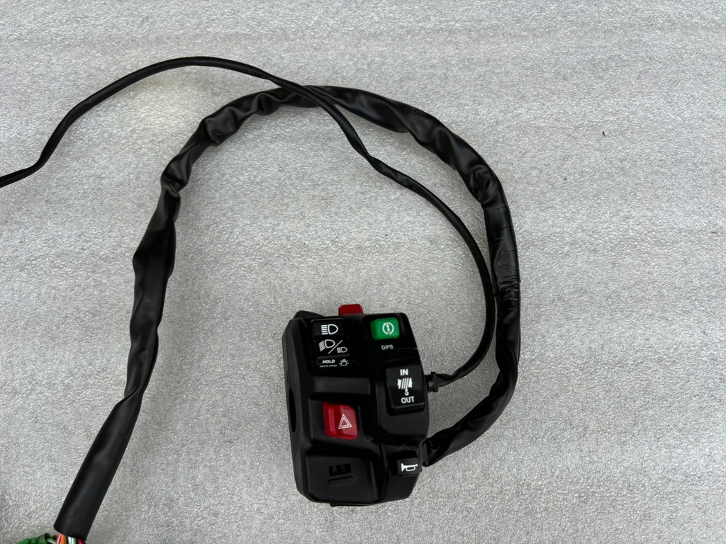 Comutator combinat stânga Can-Am Outlander 710006672 Product image