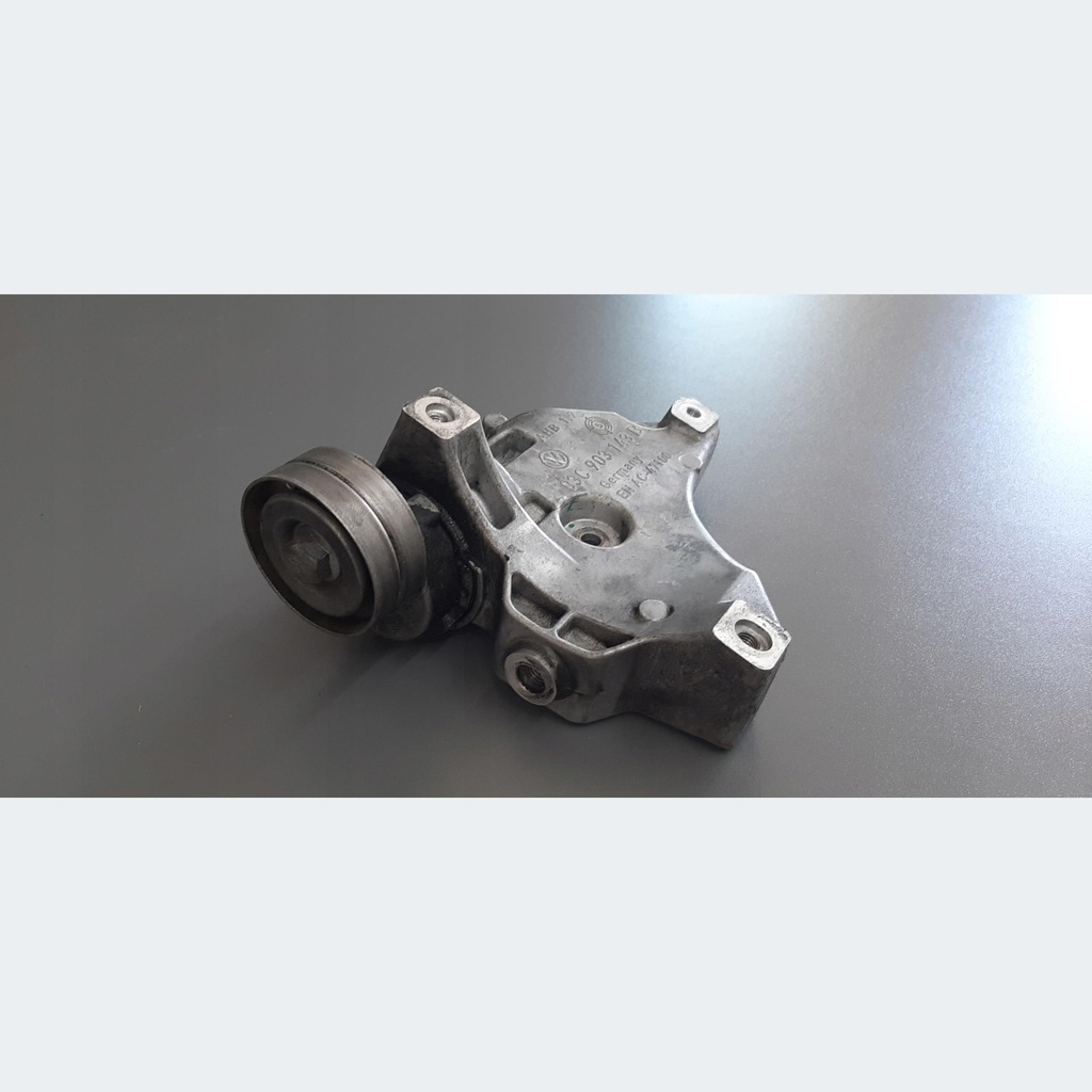 LAMPA ALTERNATOR VW TOURAN 03C903143B Product image