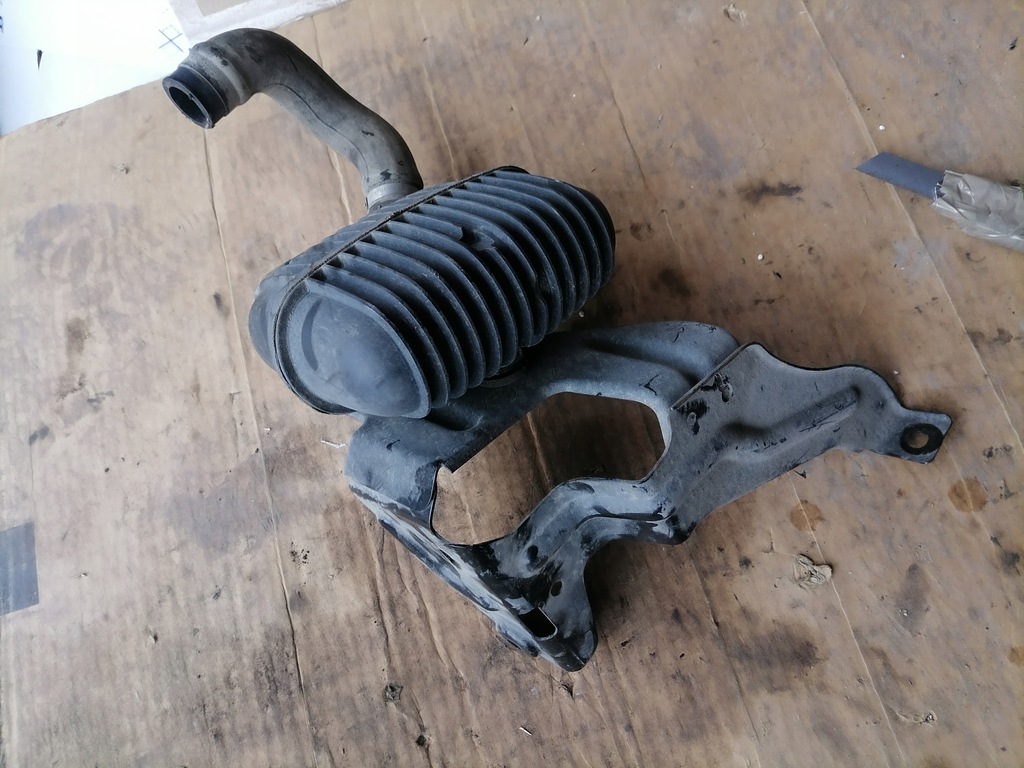 suport de montare intercooler audi a6 c6 03G131529B Product image