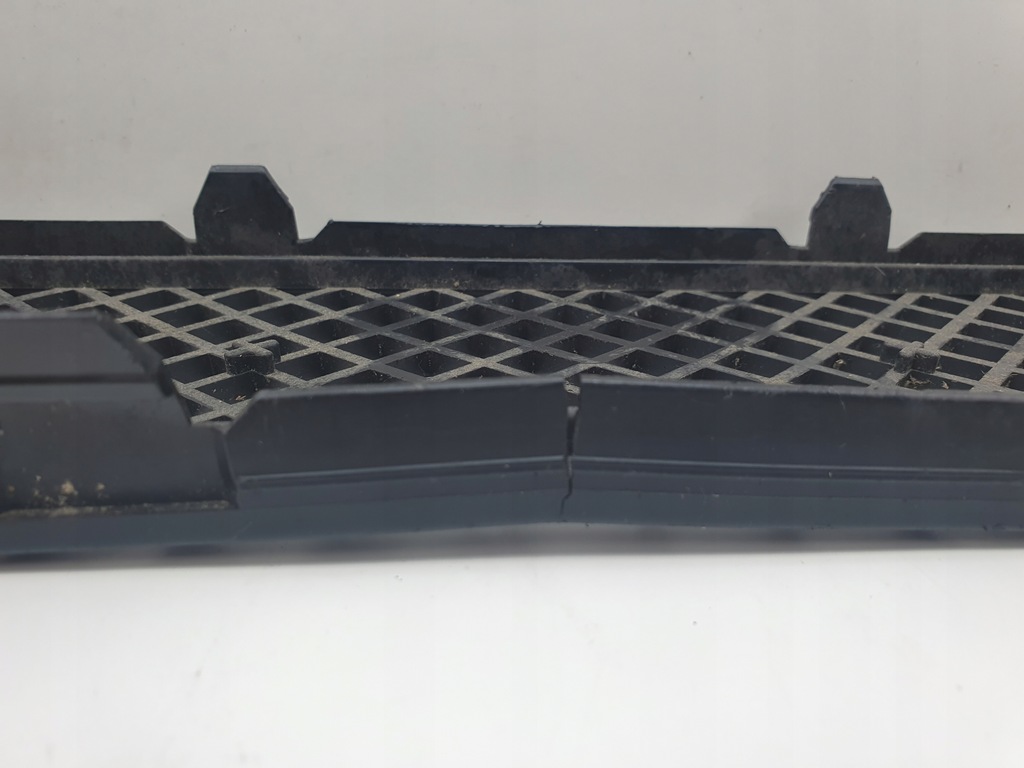 GRILA BARA FATA BMW E82 E88 7178710 Product image
