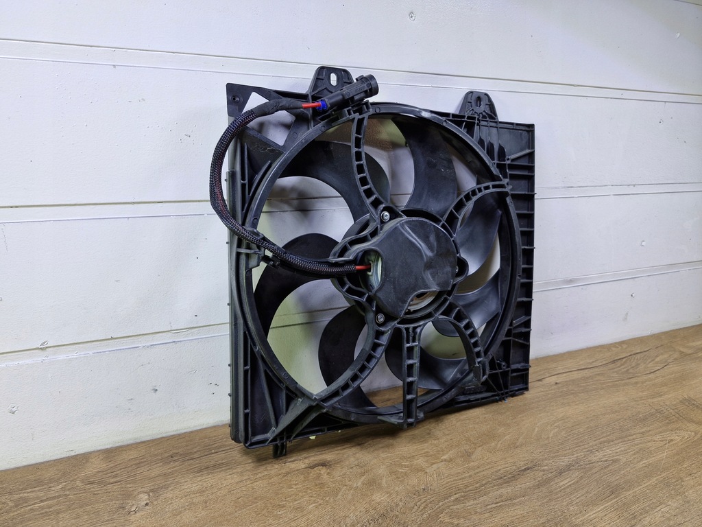208 2008 II 308 III MOKKA B CORSA F VENTILATOR RADIATOR 9827752980 Product image