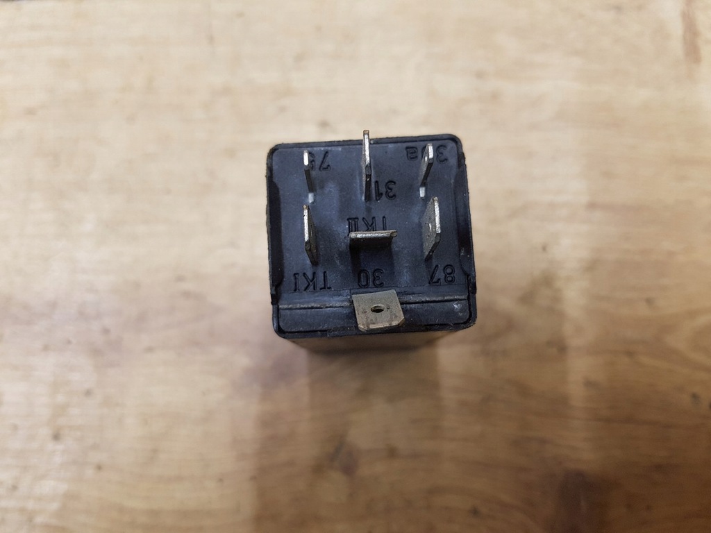 Releu 318 Audi A6 C4 Product image