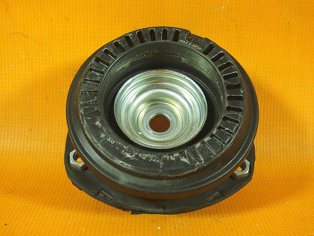 Audi Q2 81A 32KM Suport amortizor FATA 5q0412331e / 5q0412249e Product image