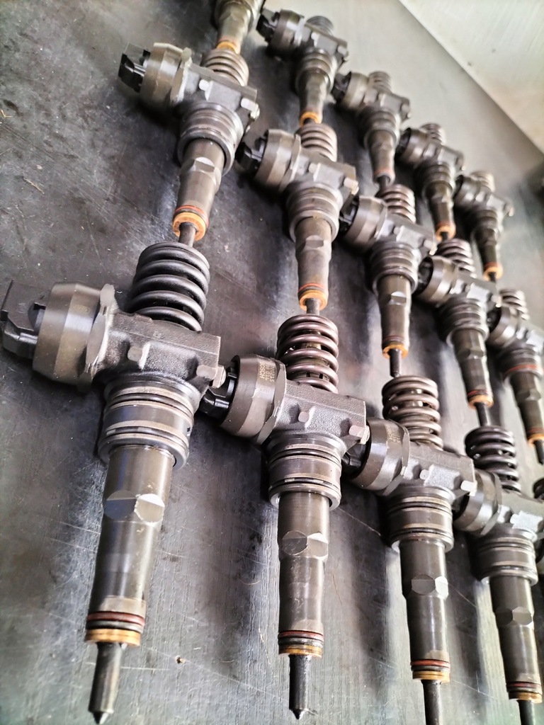 Injector Bosch injector 0414720215 ENGROS 100 buc! Product image