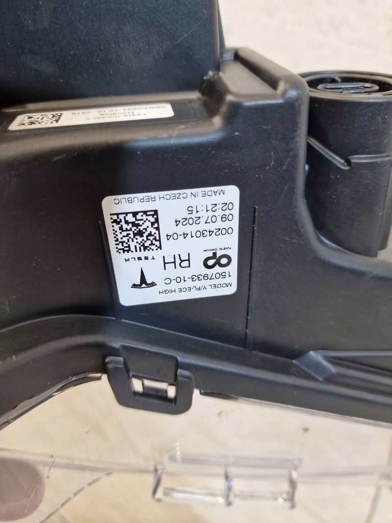 TESLA MODEL 3 Y LIFT HALOGEN DREAPTA 1507933-00-C ORIGINAL NOU faruri de ceata Product image
