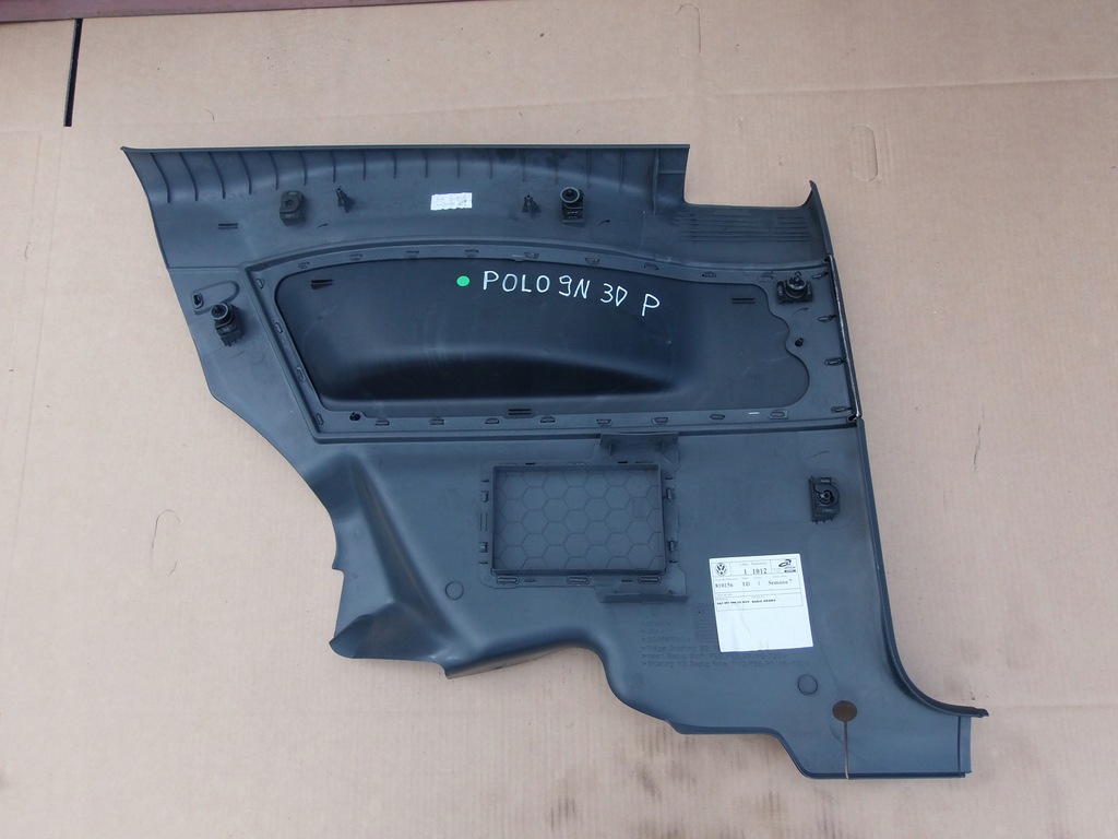 TAPIERE LATERALA DREAPTA SPATE 6Q3867044 VW POLO 9N IV 3 USI Product image