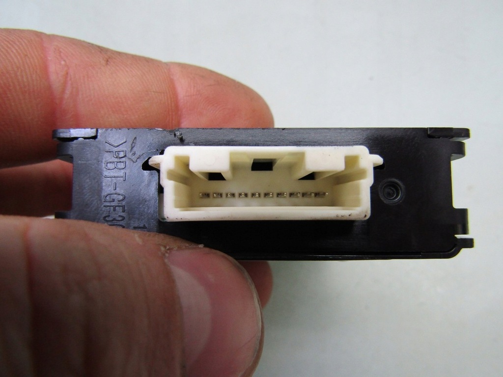 MAZDA 3 BP IV 21R MODUL CONTROL LUMIN CONTROL LVL 35600-65194 B1H451225 Product image