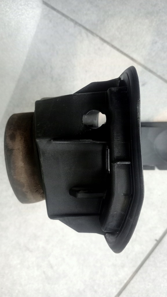 BMW 5 E60 Capac rezervor combustibil 7183712 51177183712 OEM Product image