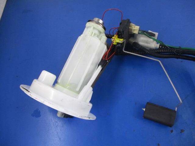 BMW SERIA 5 523i 2.5 V6 SENSOR NIVEL POMPA COMBUSTIBIL 6764141 Product image