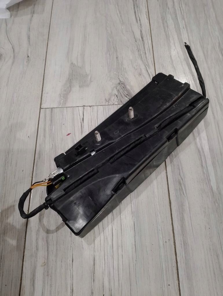 PERNA SAZ AIRBAG DREAPTA CITROEN DS3 9802247980 Product image