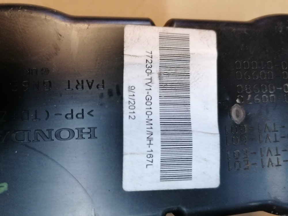 HONDA CIVIC IX SUPPORT PAHĂ SUPORT BĂUTURI ROULUI Product image