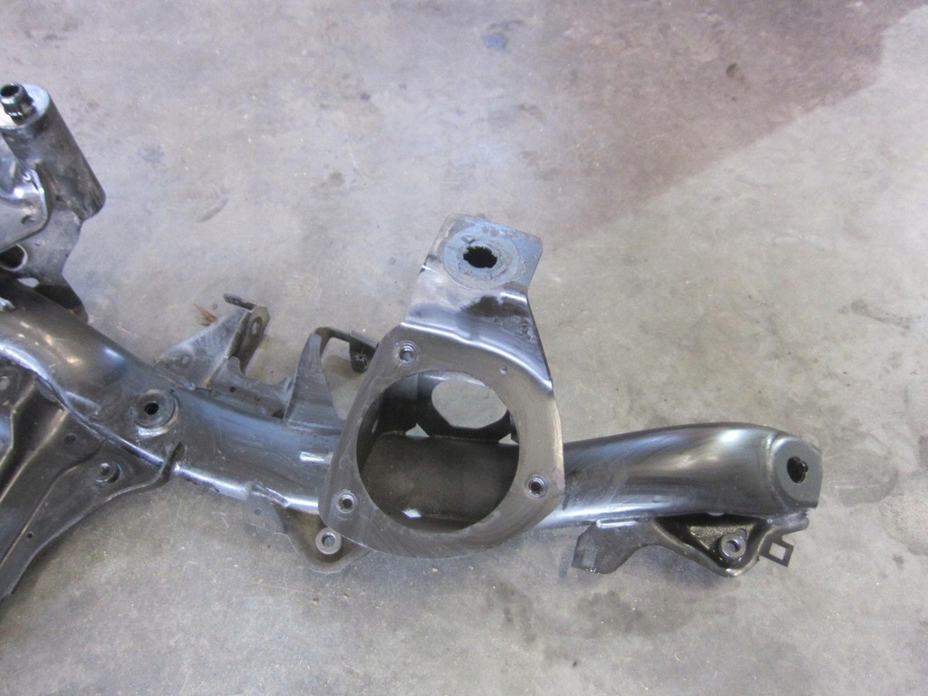 BMW F30 F20 4x4 X-Drive GRAND MOTOR FATA 31106872121 Product image