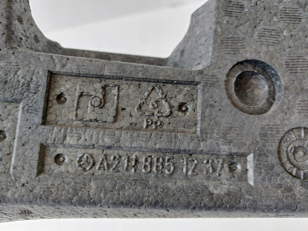 MERCEDES E 211 BELKA ZDERZAKA PRZÓD ABSORBER 21162610711 ORYGINAŁ Product image