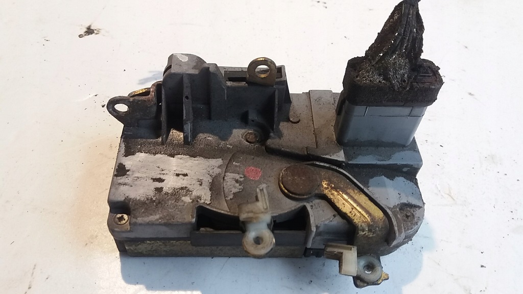 CITROEN C5 ȘI BLOCARE UȘĂ, STÂNGA FAȚĂ, 6 PIN Product image