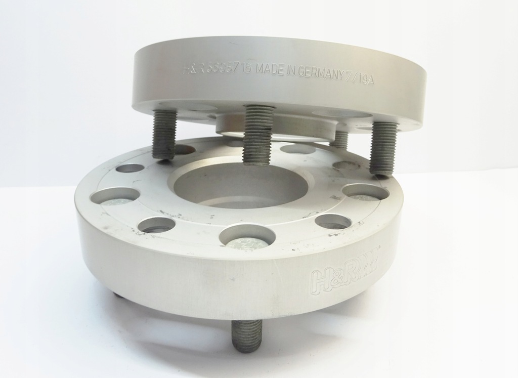 PORSCHE CARRERA 911 DISTANȚIERE ROȚE 2X28MM 5X130 71,6 5695716 H&R Product image