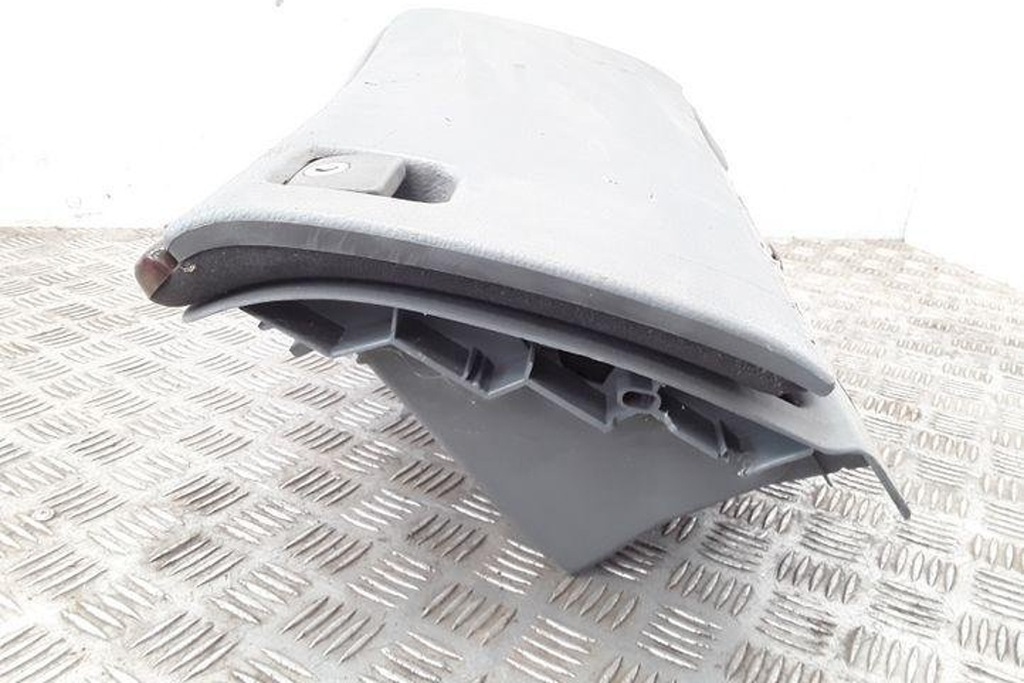 Personal Peugeot 406 Coupe (8C) 9616630777 2,0L benzină 97KW 2000 Product image