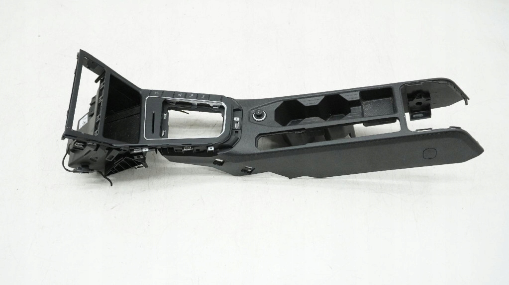VW Taigo Tunel Central Product image
