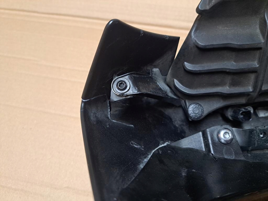 TRIUMPH SPEED TRIPLE 1050 RS 18-20R CAPAC + STICLA Product image