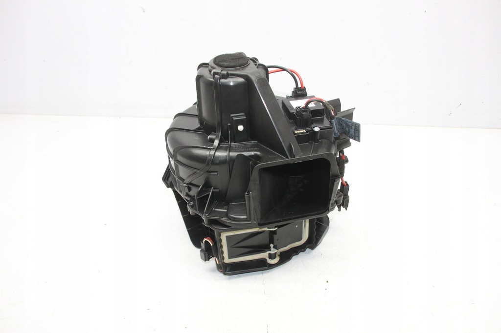SUFLANTĂ, VENTILATOR DE ÎNCĂLZIRE BMW 5 F10 F11 Product image