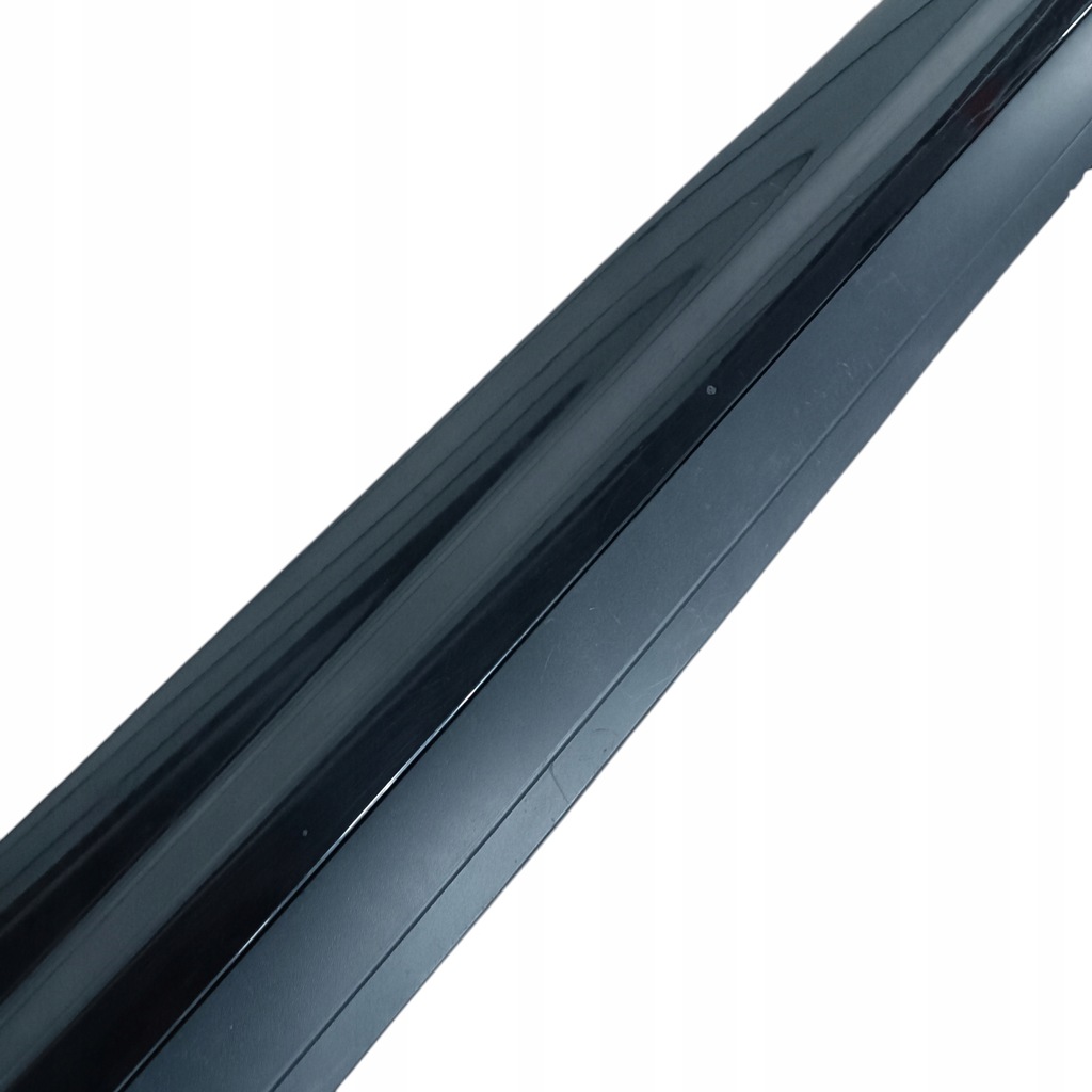 MOBILIERĂ UȘĂ STÂNGA FAȚĂ PORSCHE CAYENNE 7P5837787F Product image