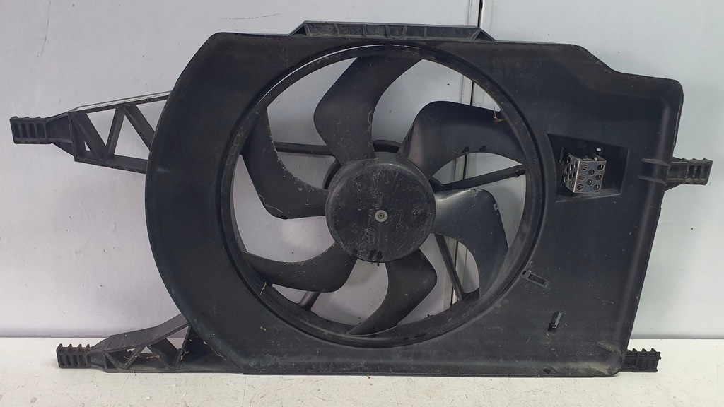 VENTILATOR RADIATOR Renault Laguna II 8200025635 Product image