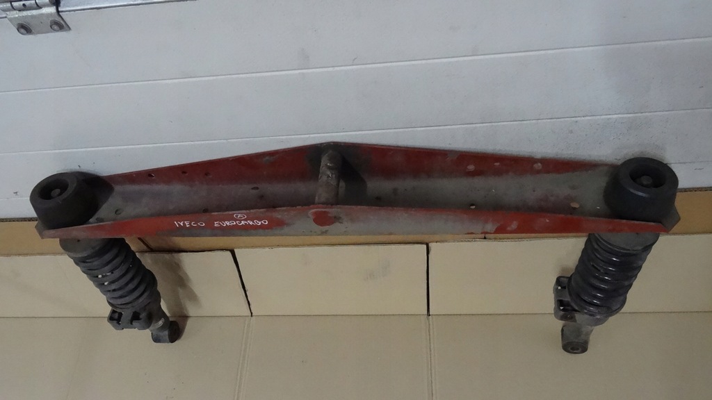 SUSPENSIA SPATE CABINA IVECO EUROCARGO Product image